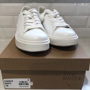 Steve Madden white tennis shoes